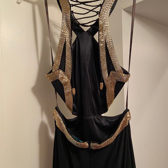 Black and Gold Bugle Beaded Cutout Prom Dress - Picture 6 of 7